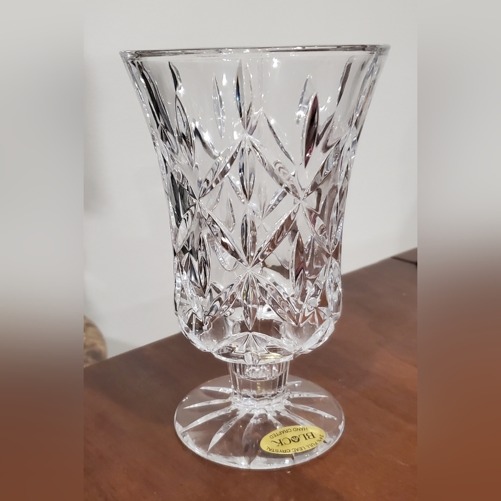 Elegant Block 24% Lead Crystal Vase 7" hand crafted